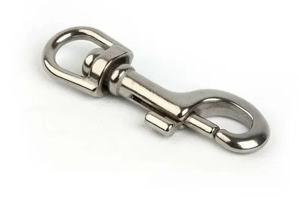 Карабин с вертлюгом 10 мм.