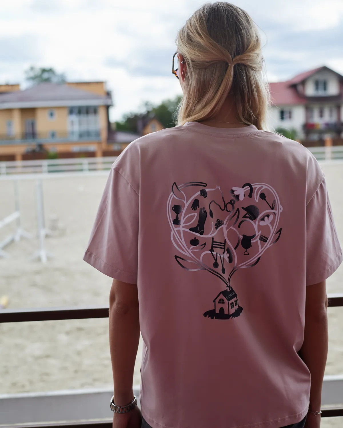 Футболка пудрово-розовая House