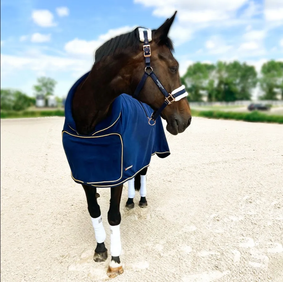 Попона HE Show флисовая без ремней темно-синяя 125 см