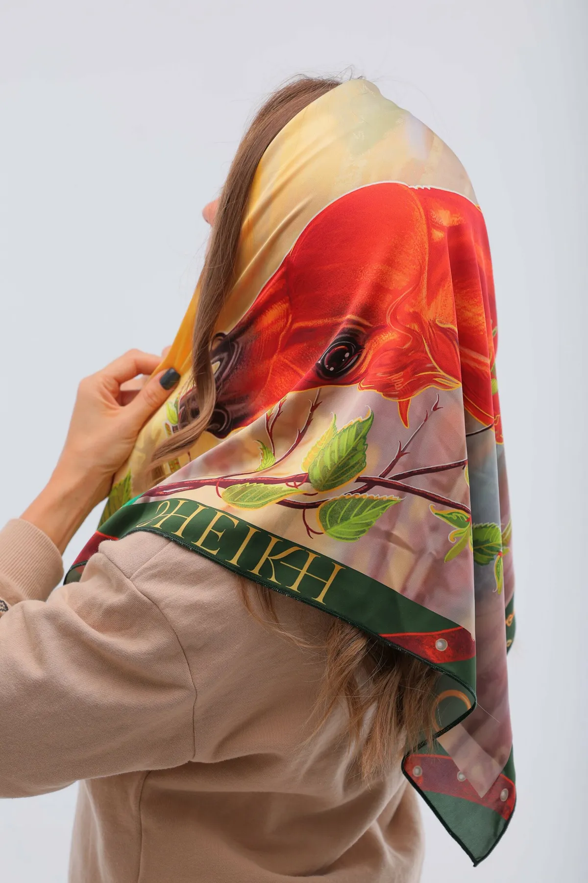 Платок маленький SHEIKH HORSE BRAND, коллекция Forest, р-р 90*90 