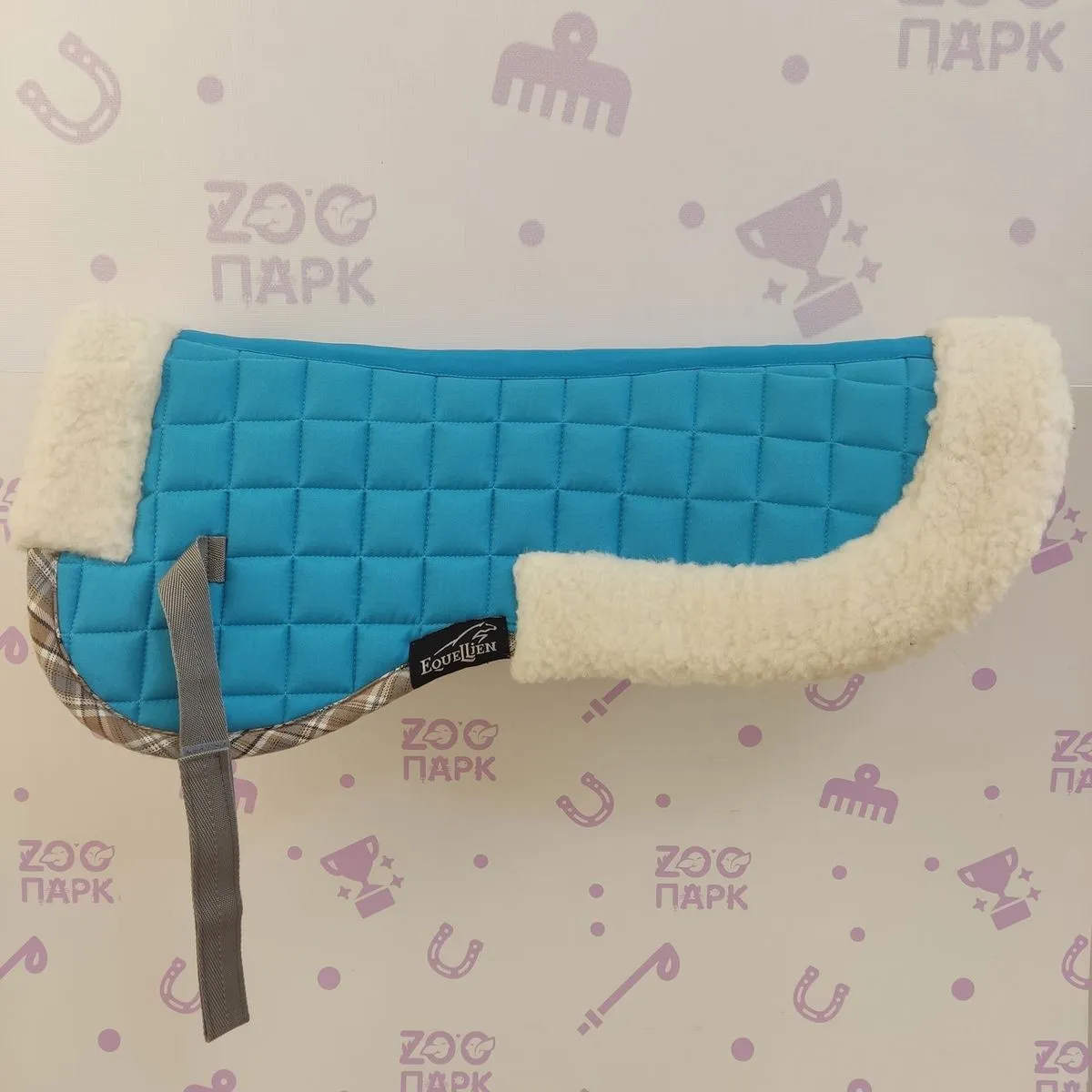 Меховушка под седло, лето