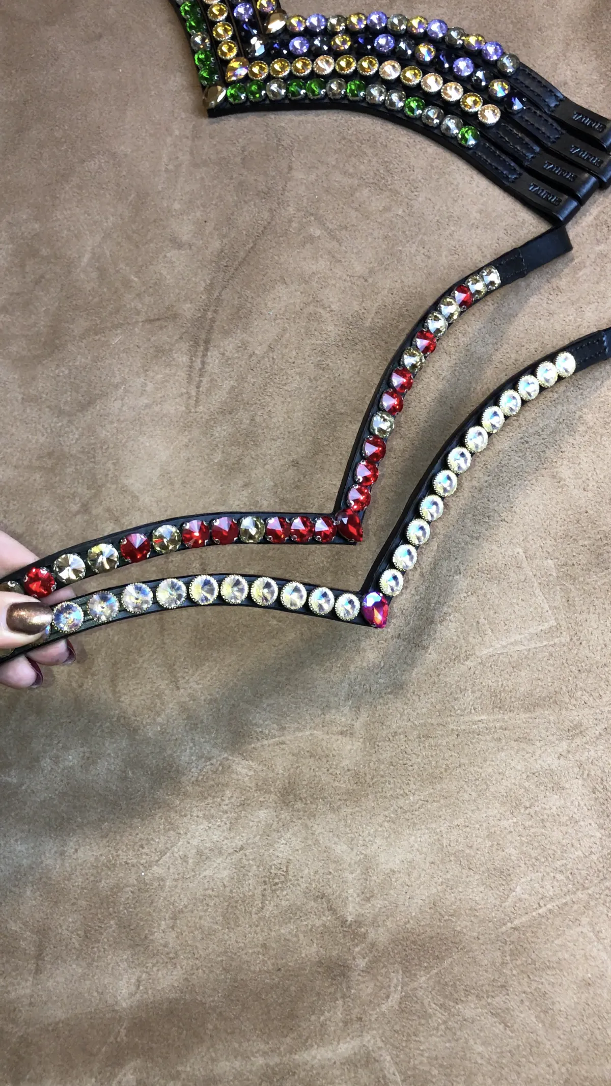 Налобник TAURUS