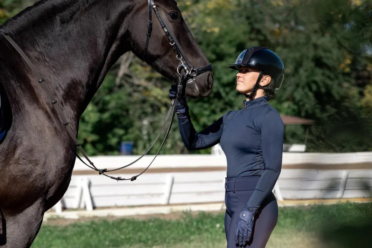 Лонгслив EQUIAN с длинным рукавом