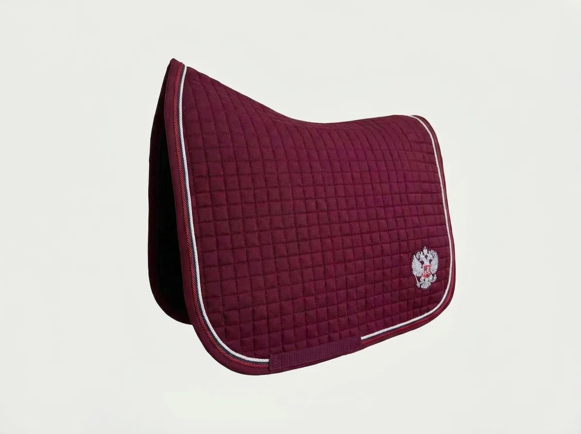 Вальтрап выездковый Российская Федерация для конного спорта ОколоКони, цвет бордо, мелкая стежка