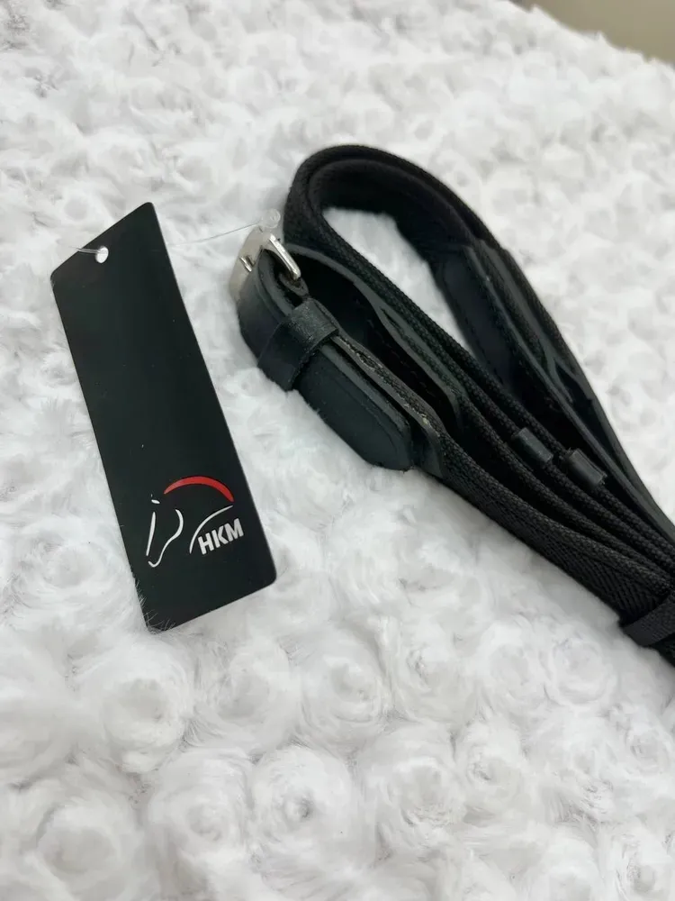 Повод прорезиненный HKM на крючках