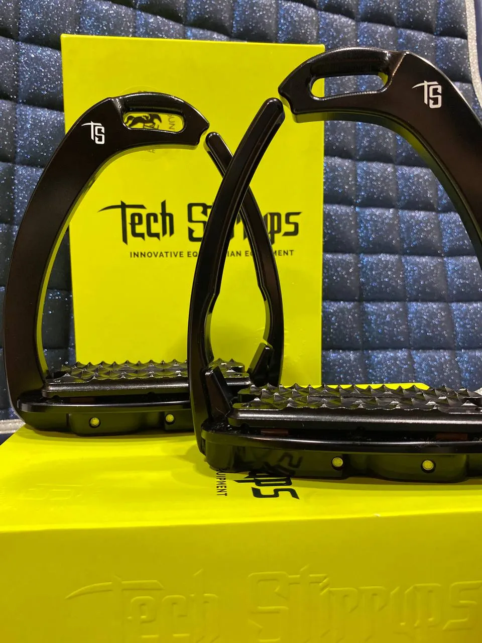 Стремена безопасные Techstirrup Evo + Jumping