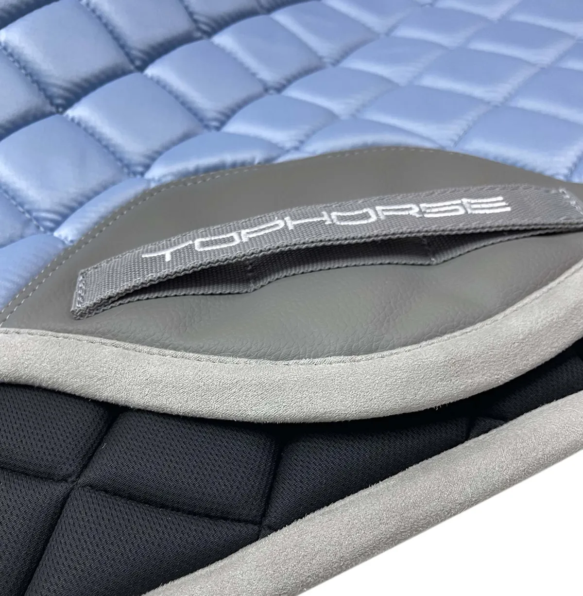 Вальтрап атласный выездковый Serene Bloom