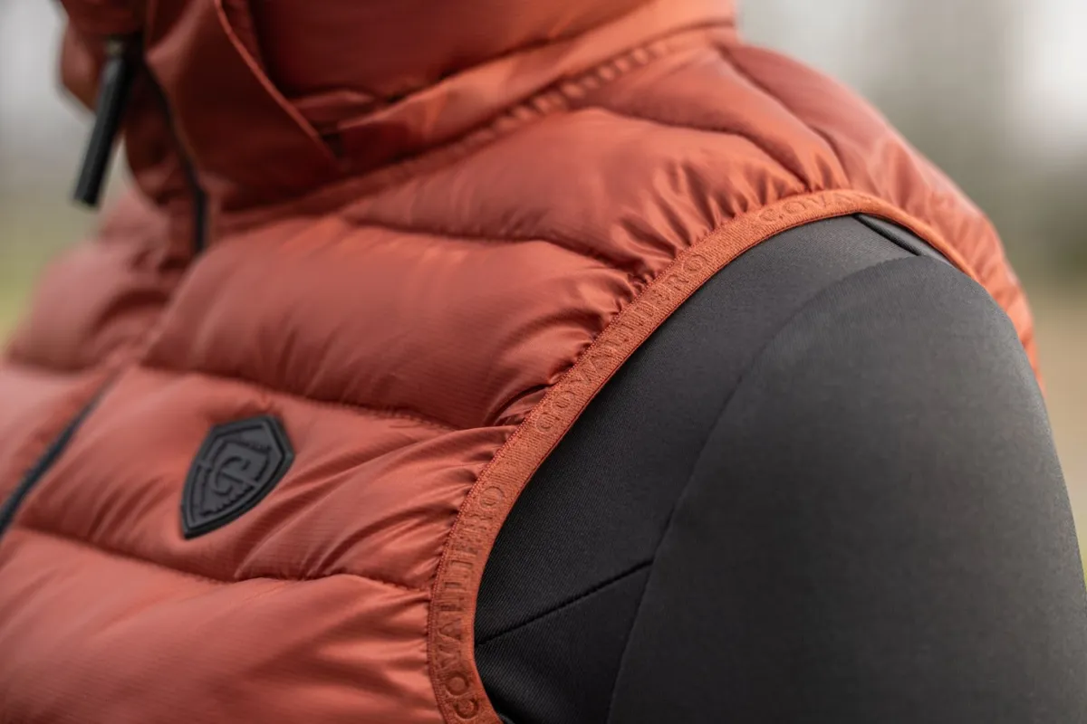 Жилетка c капюшоном утепленная детская A/W2025