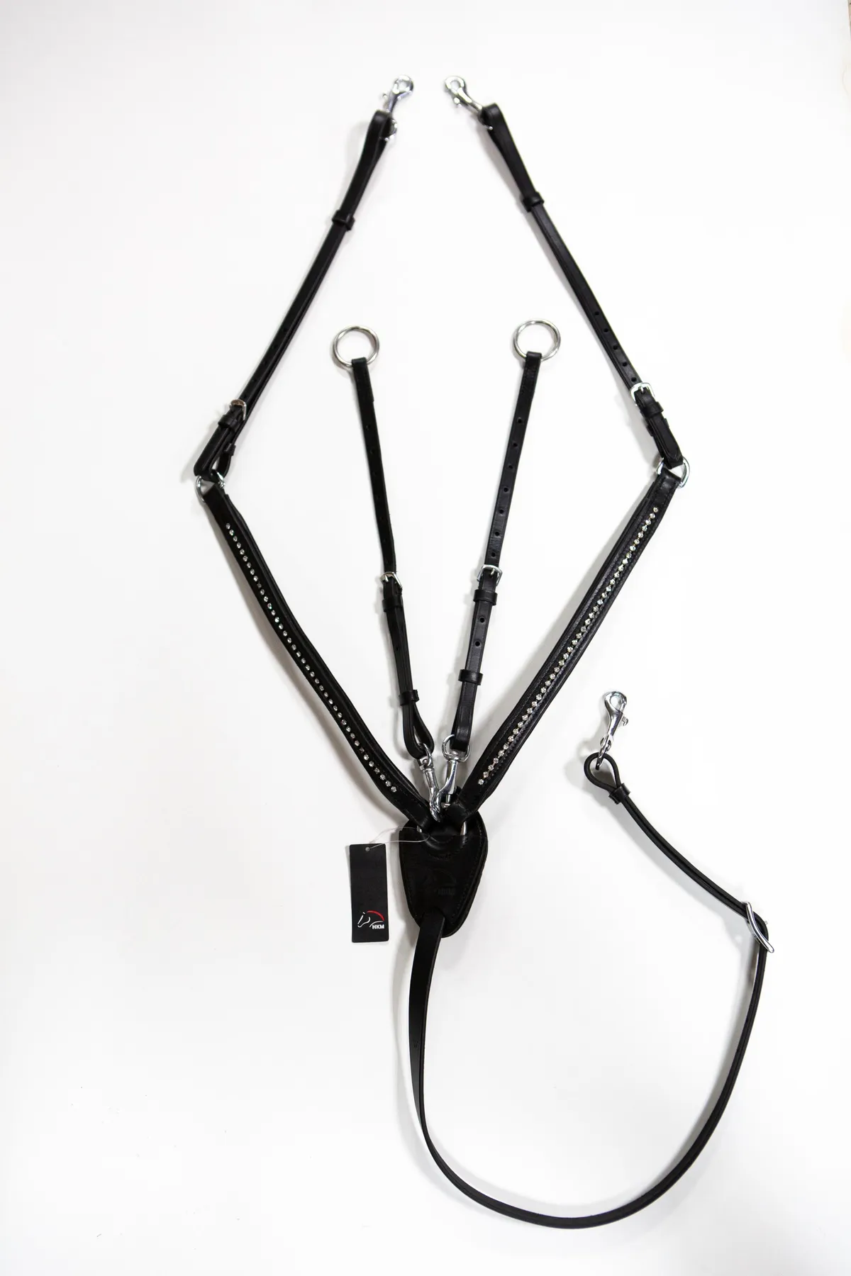 Подперсье Dana кожа, кристаллы, регулируемые усы