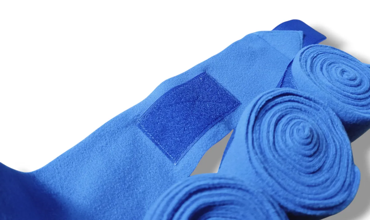 Бинты флисовые для пони (синие 8см*1,5м)