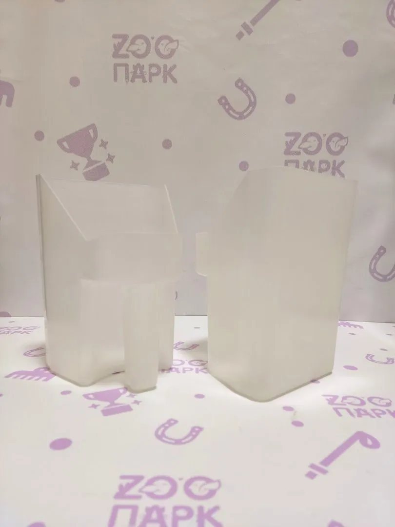 Гарец из прозрачного пластика 2л