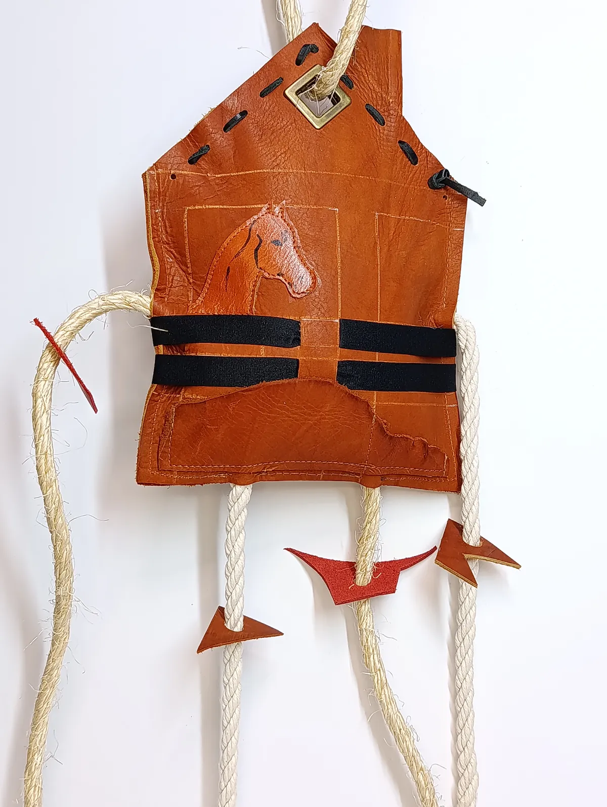 Игрушка для лошади в денник - Конюшня С элементами DIY Рыжий Конь