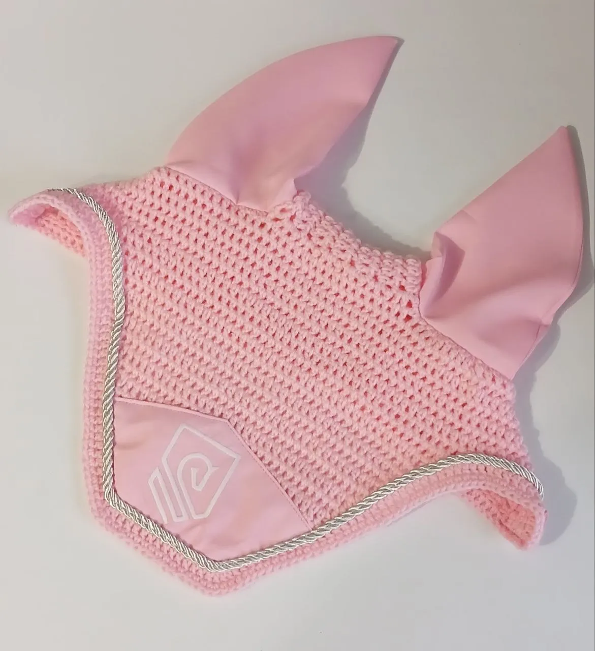 Ушки для лошади