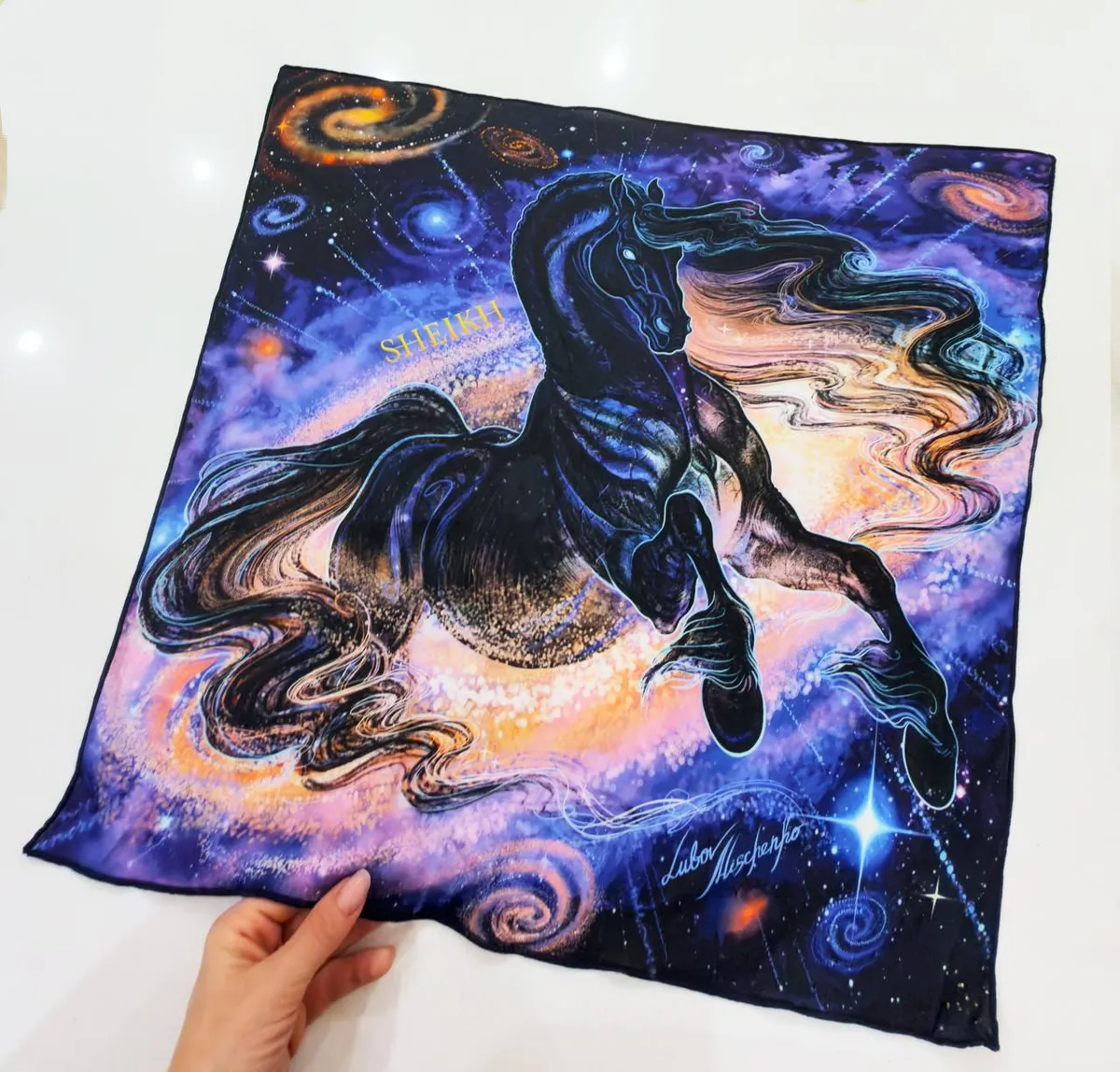 Платок с лошадью коллекция GALAXY малый 40*40 SHEIKH HORSE BRAND