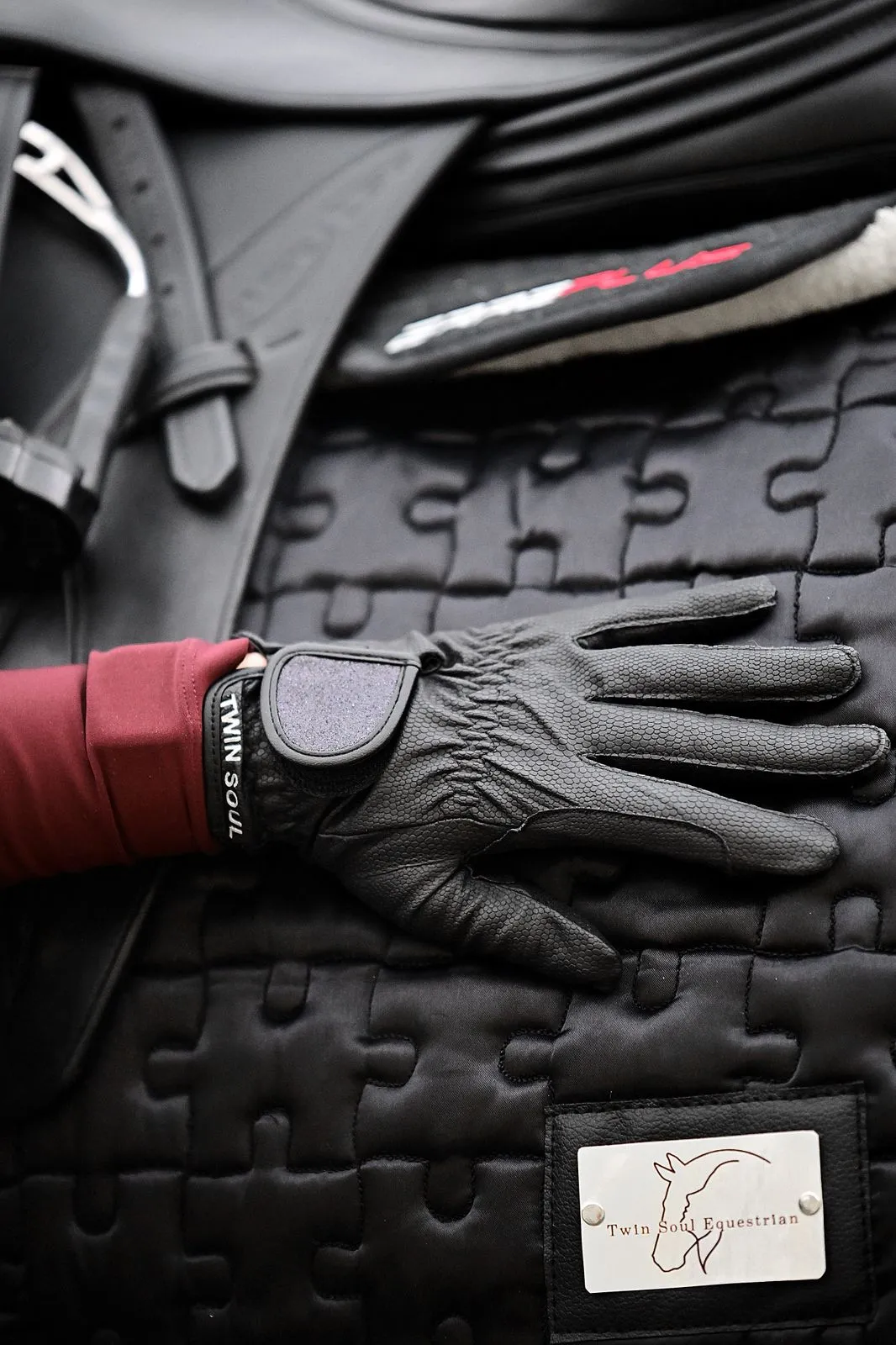 Перчатки TwinSoul черные со сменной липучкой, Р-Р 5,5
