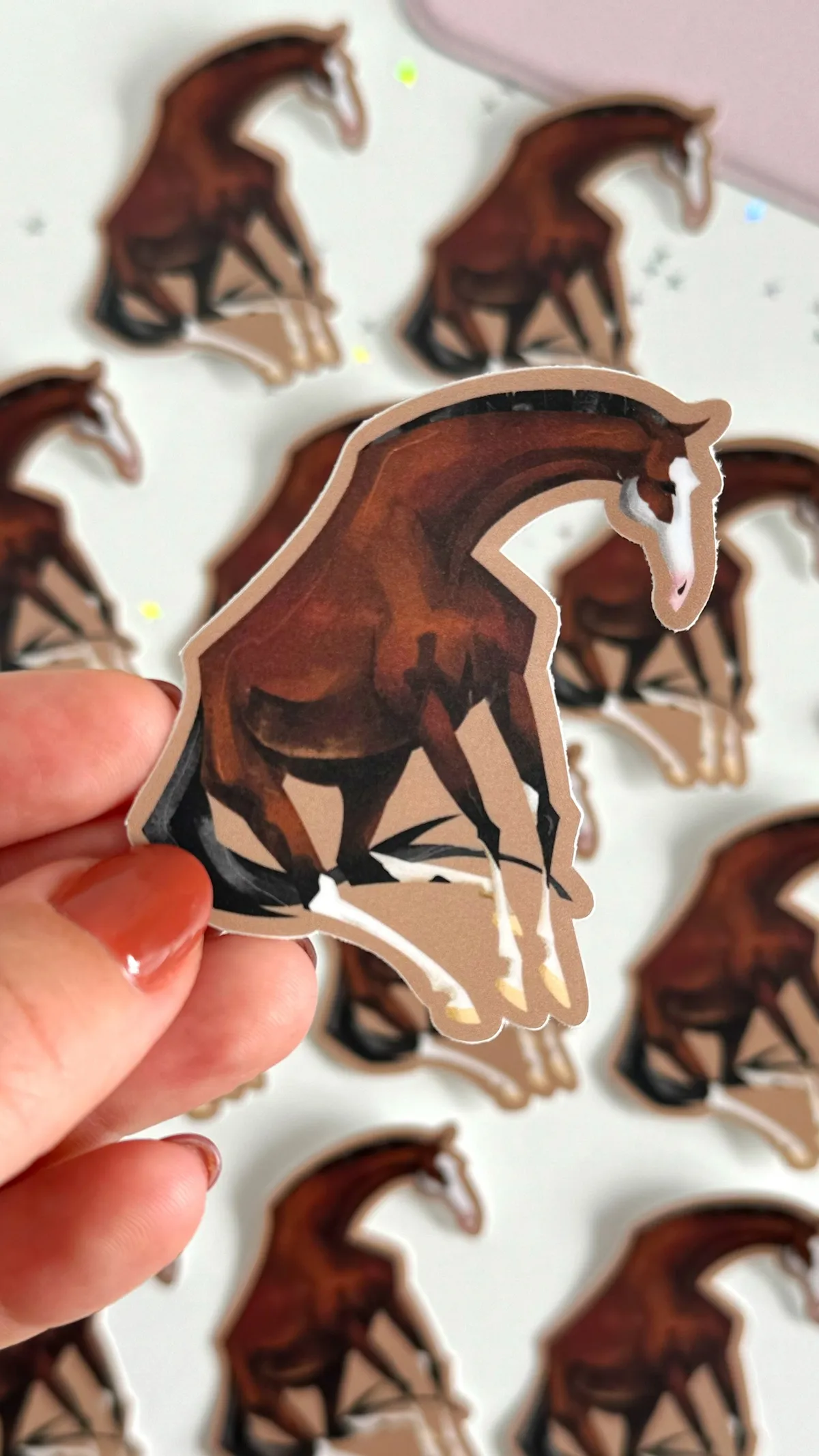  Соло-стикер browny