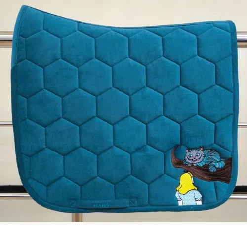 Вальтрап Алиса в стране Чудес Кот