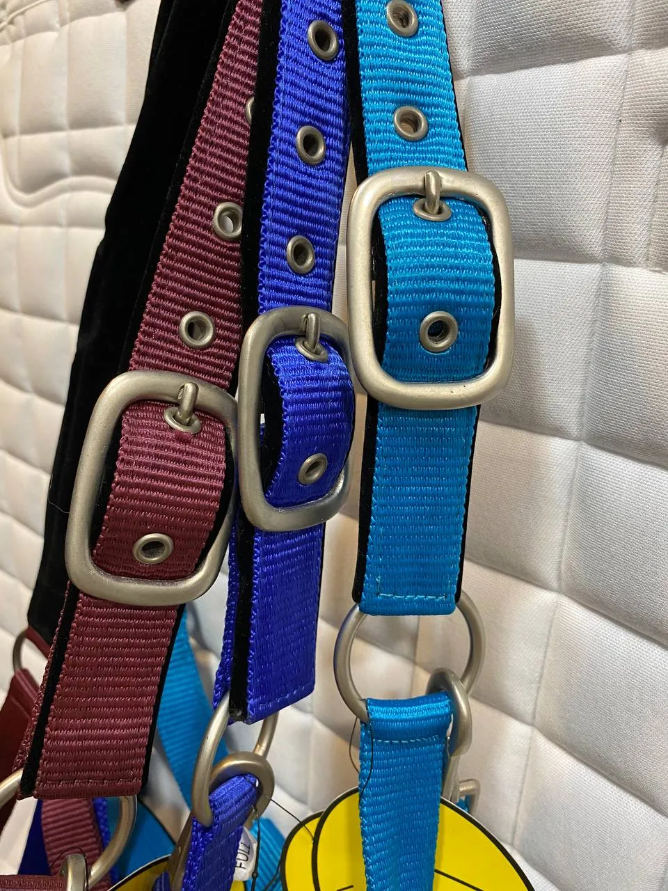 Недоуздок нейлоновый с мягкой подложкой + чомбур LeatherArt комплект.