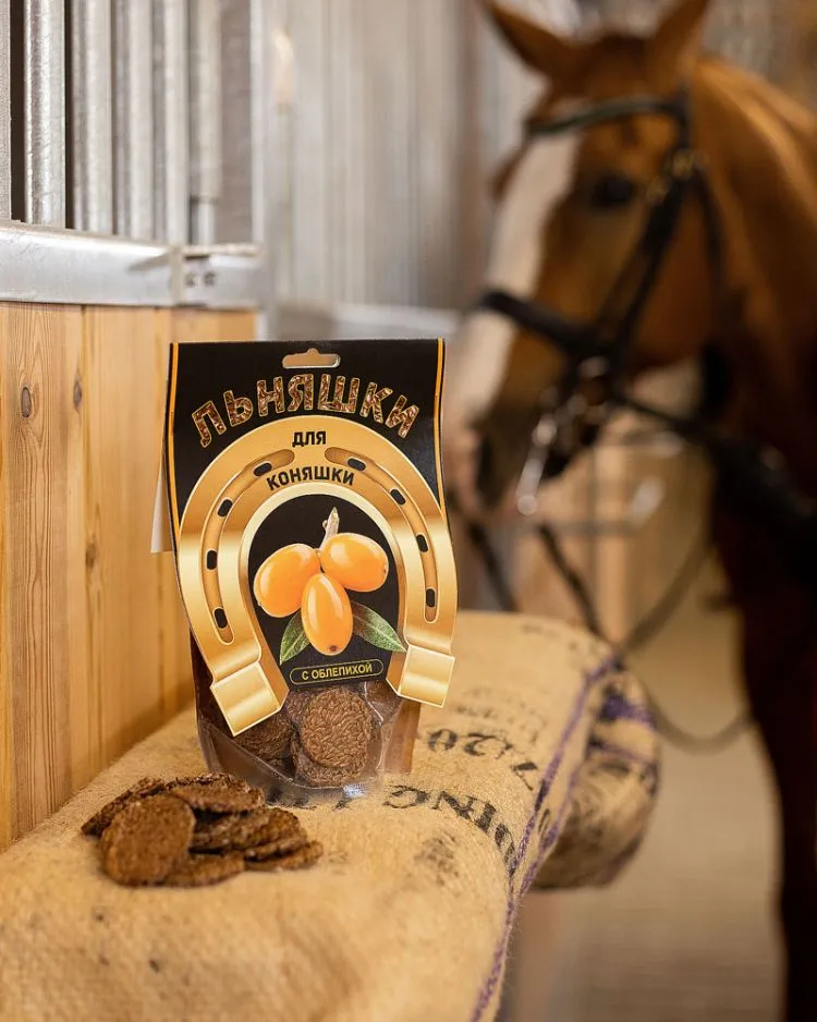 Идальго: Лакомство для лошадей "Льняшки для коняшки" с облепихой, 200 гр.