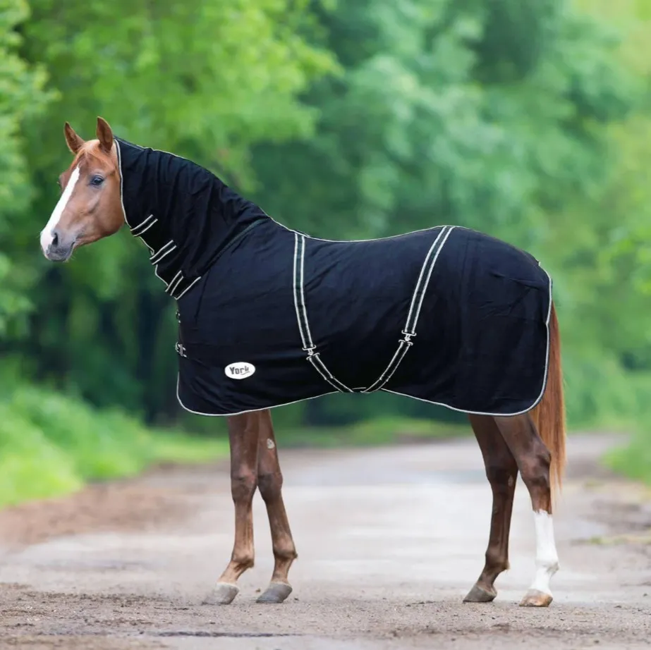 Попона York Rosalie флисовая с ремнями с капором черная 135 см