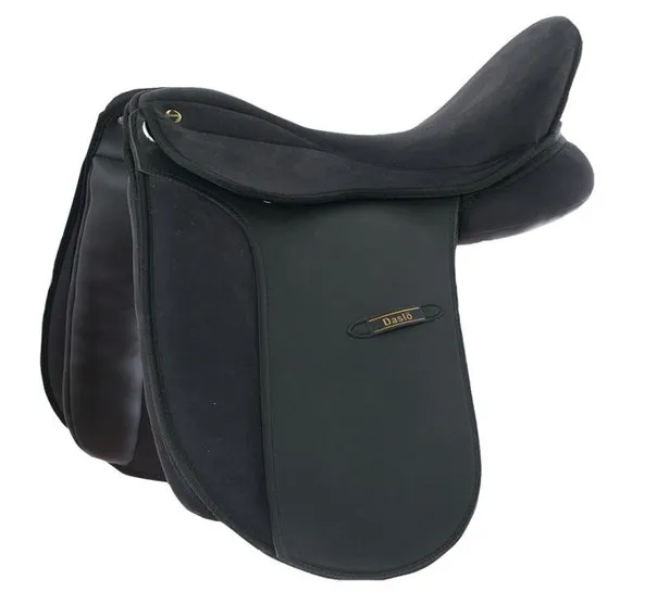 Седло выездковое Daslo