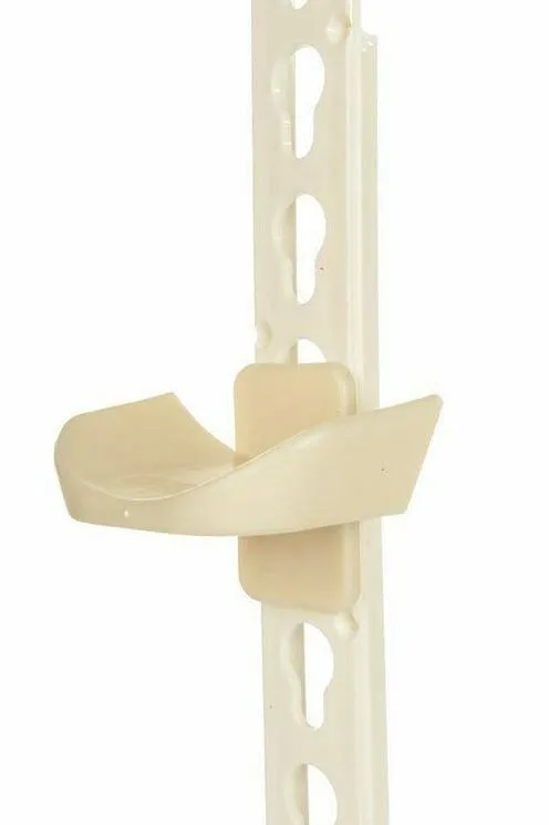 Рейка пластиковая для стоек