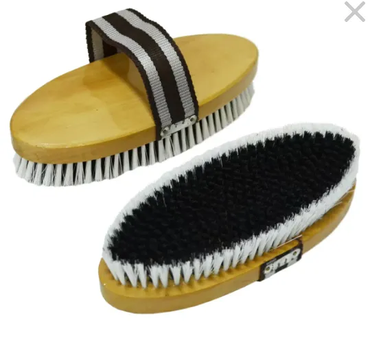 Щетка большая из искусственной щетины с ремешком