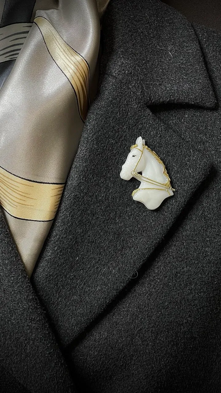 Брошь Лошадь фарфор (имитация)