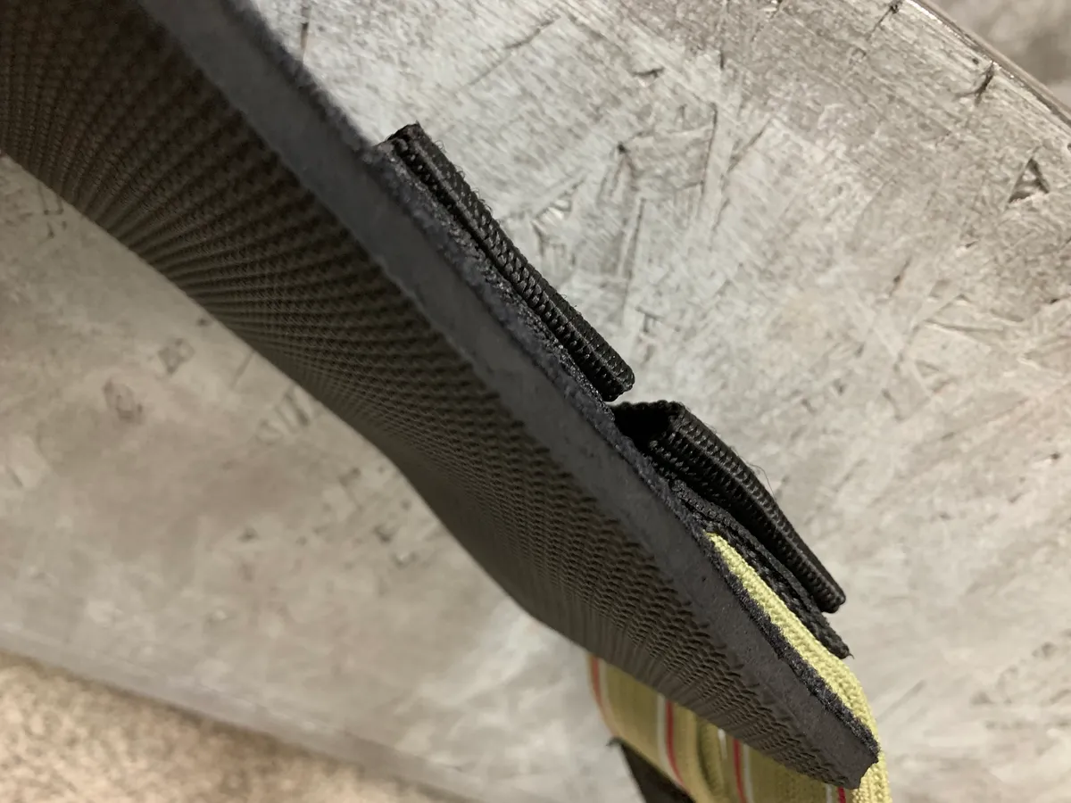 Подпруга Horze со съёмной подкладкой и резинками, 130см