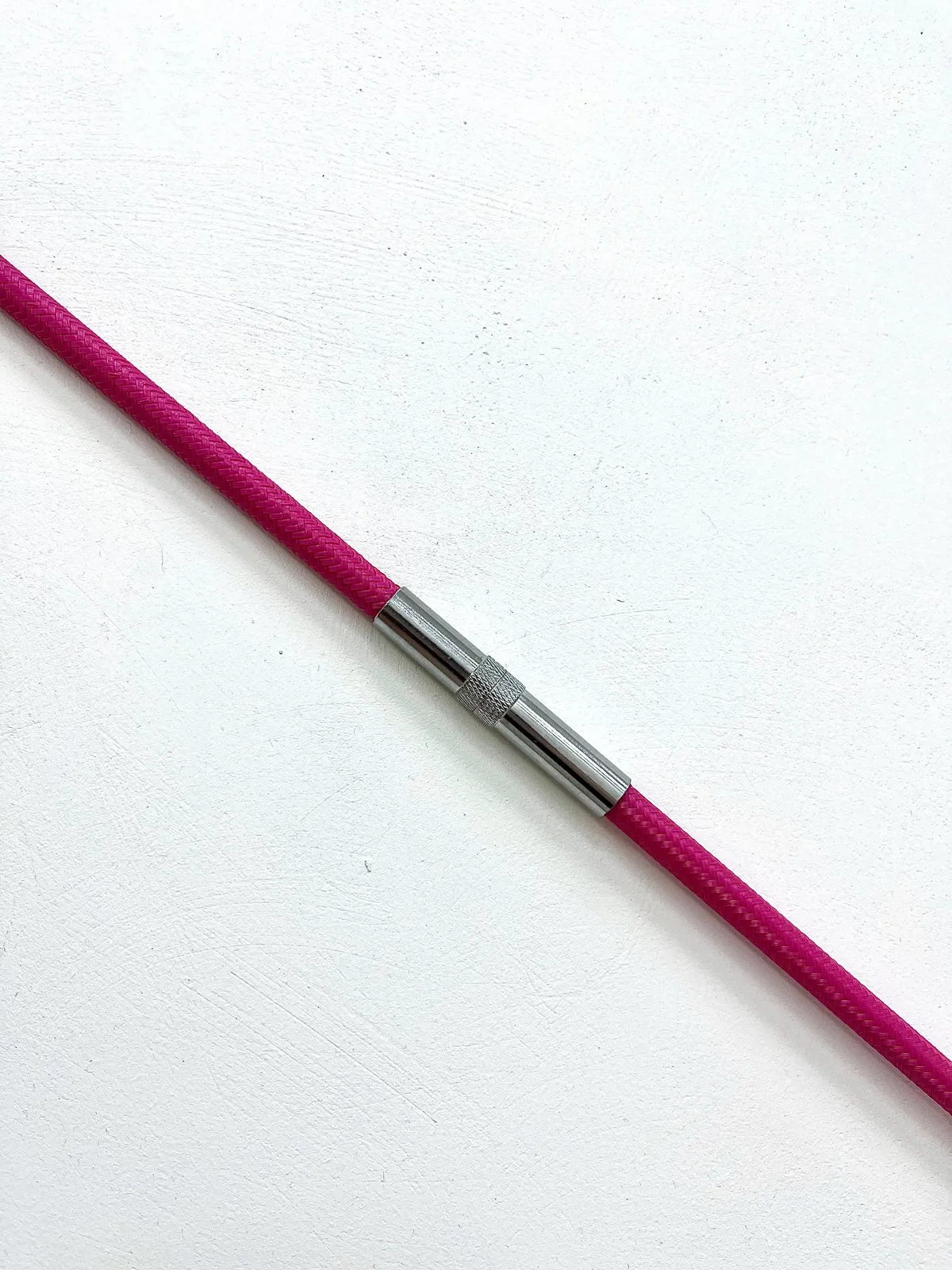 Бич/шамбарьер складной розовый 180 см