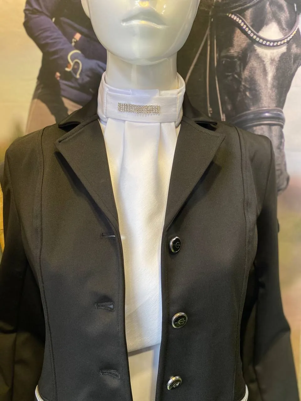 Манишка для выступлений на соревнованиях