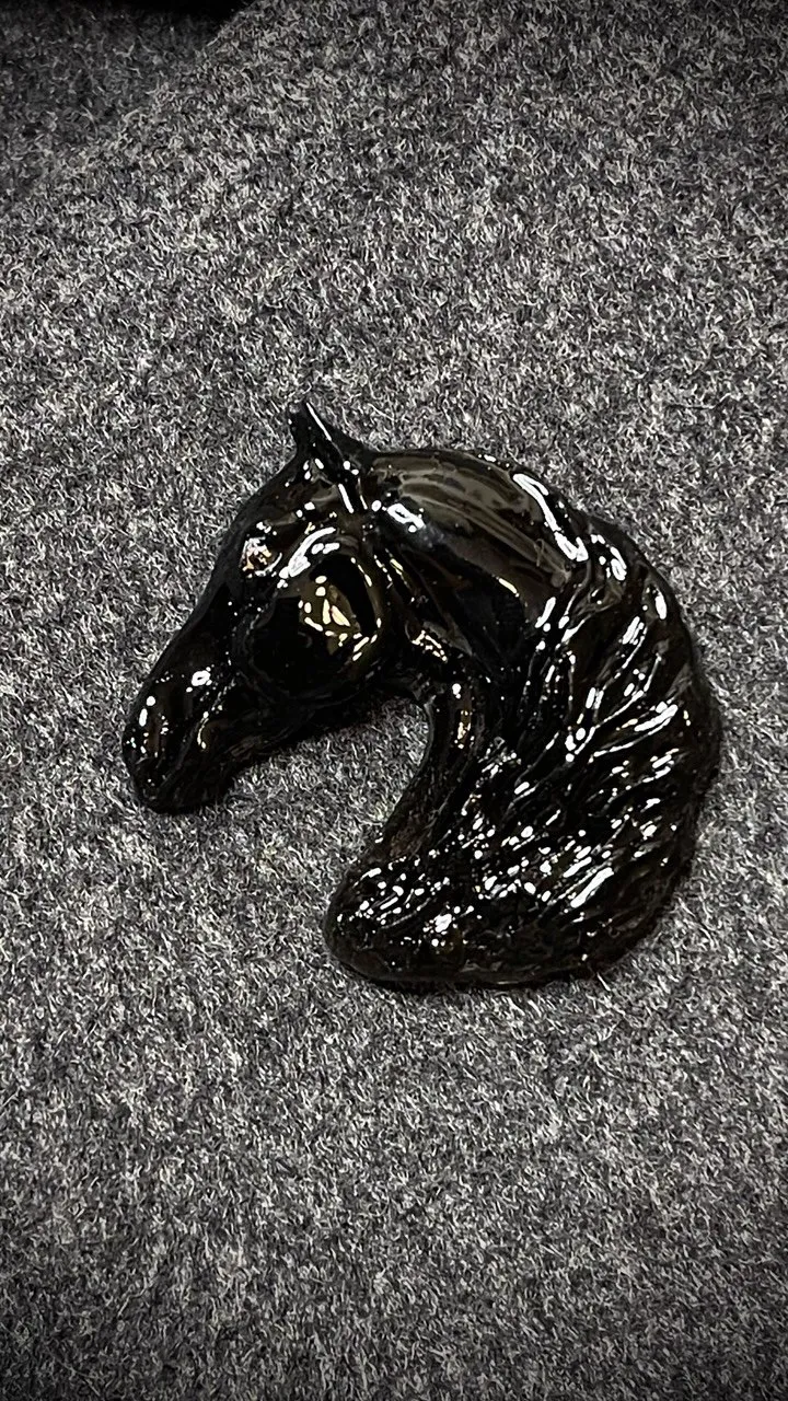 Брошь Орловский рысак