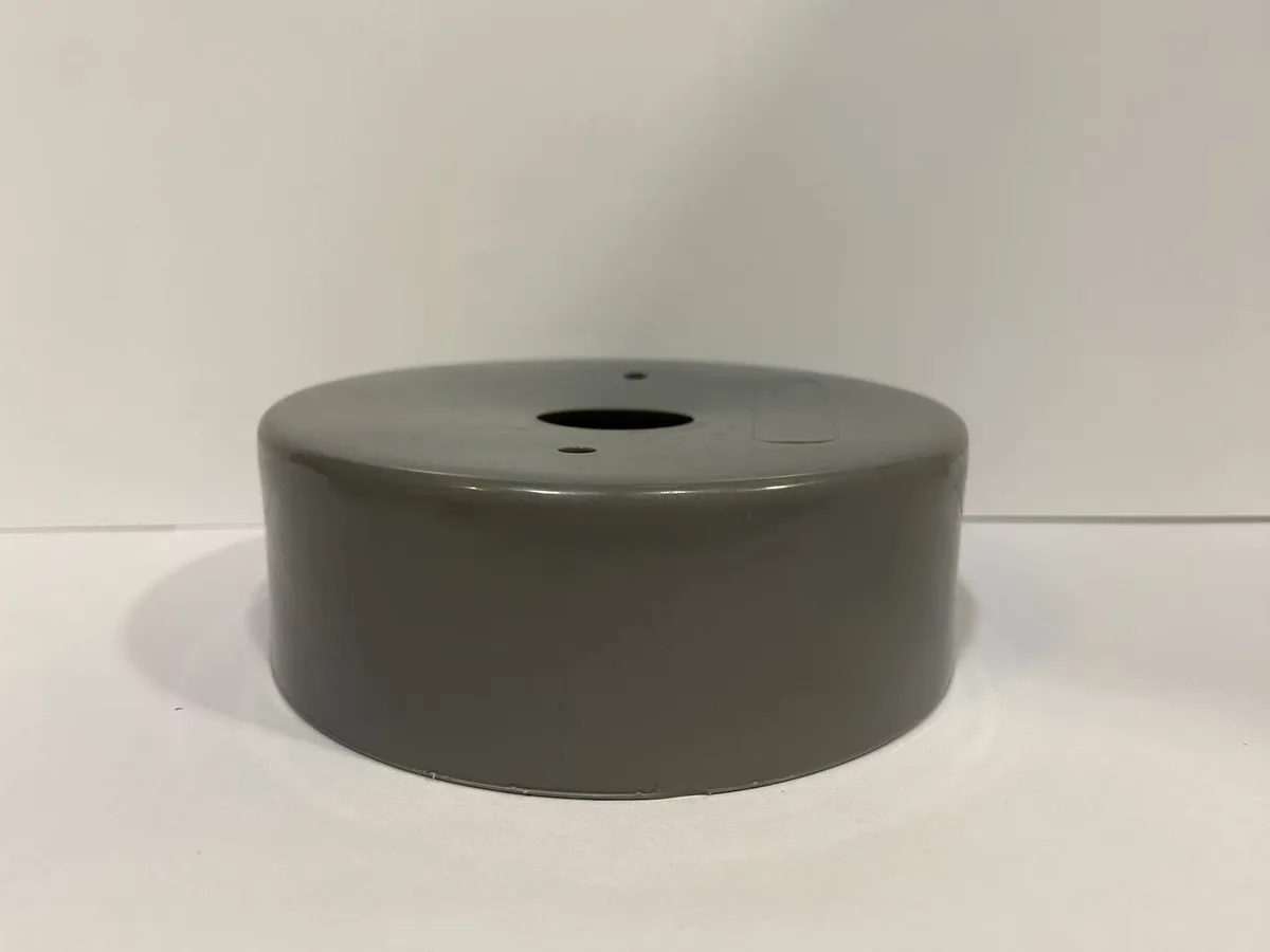 Заглушка на жердь, пластик, серые