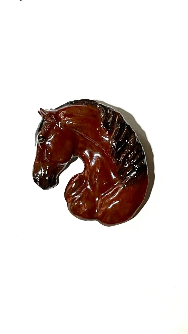 Брошь Тяжеловоз владимирский / Шайр / Клейдесдаль