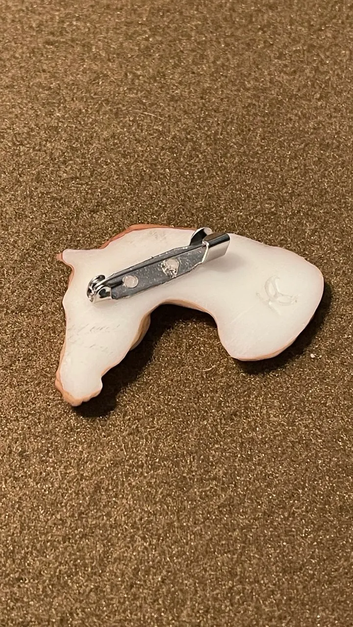 Брошь Араб слоновая кость (имитация)