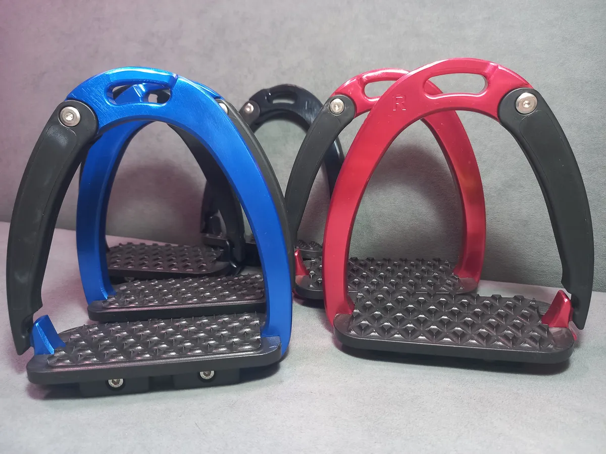 Безопасные стремена