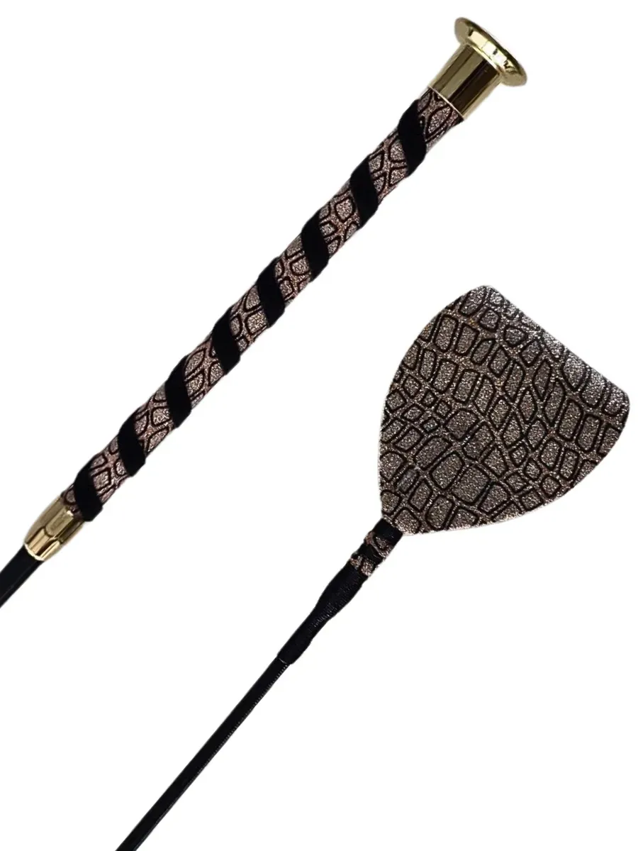 Хлыст конкурный 65 см с декоративной хлопушкой