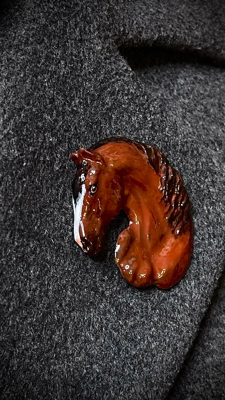 Брошь Тяжеловоз владимирский / Шайр / Клейдесдаль