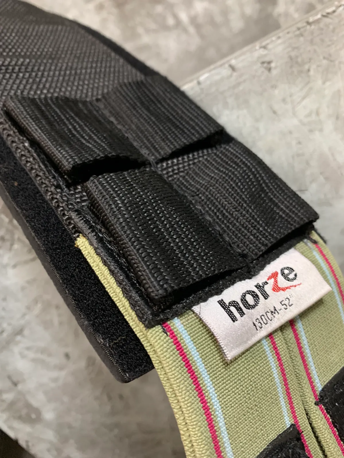 Подпруга Horze со съёмной подкладкой и резинками, 130см