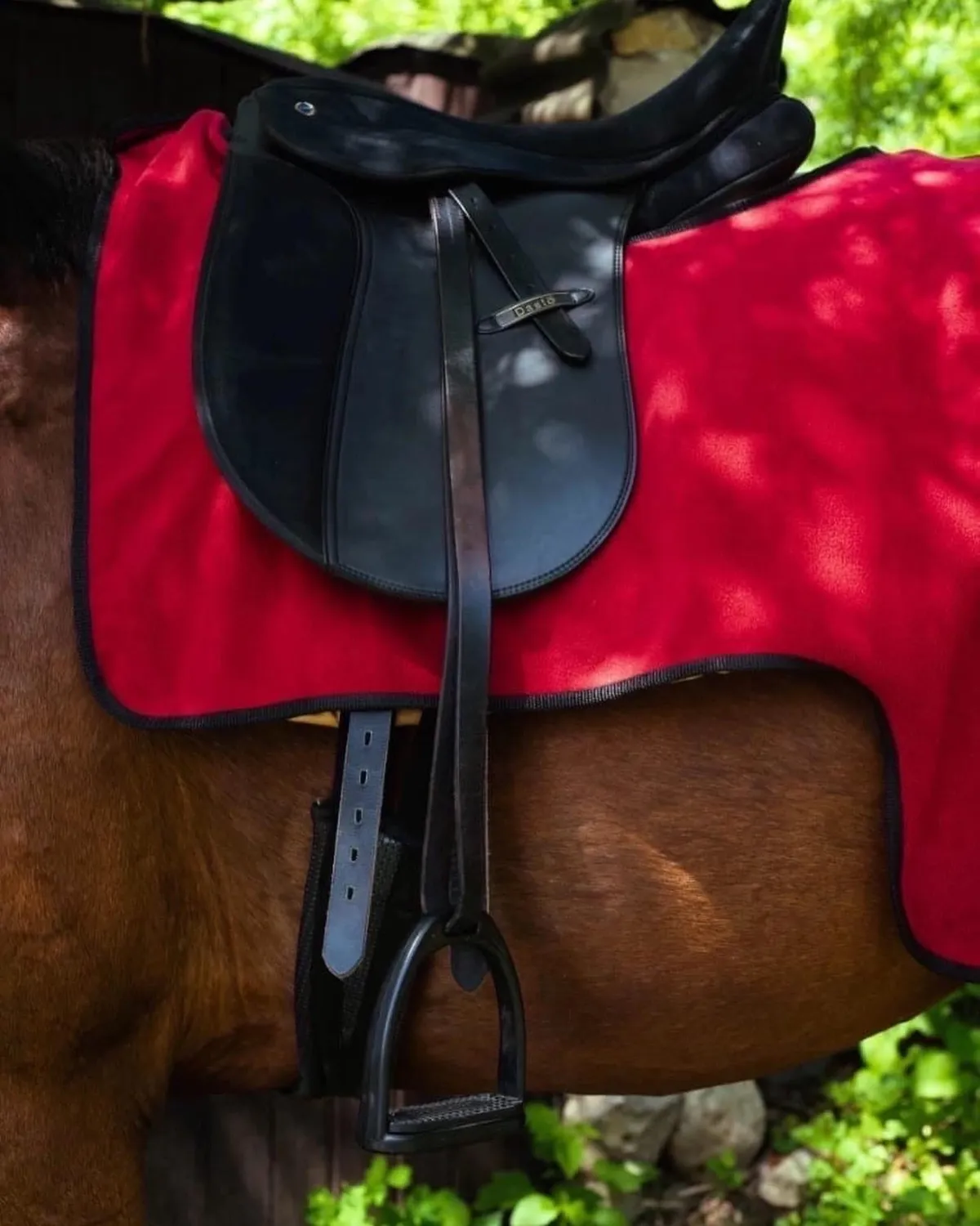 Полупопона под седло флисовая