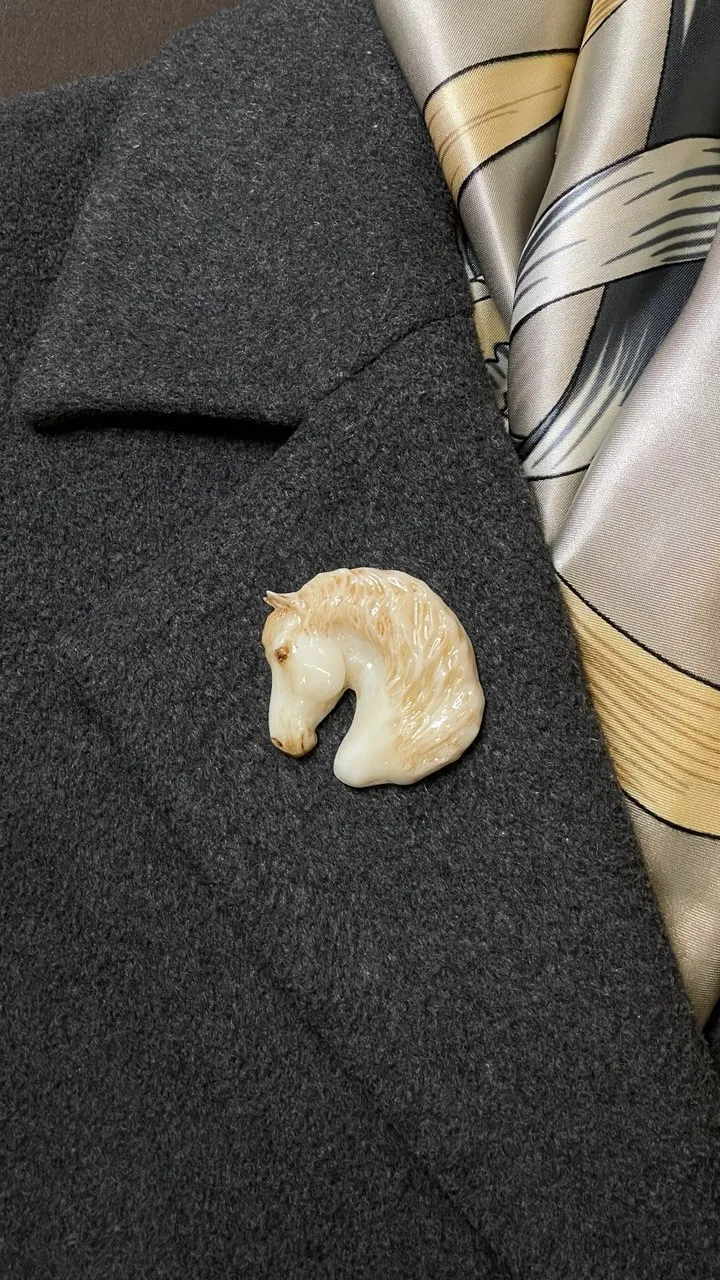 Брошь Вятка слоновая кость (имитация)