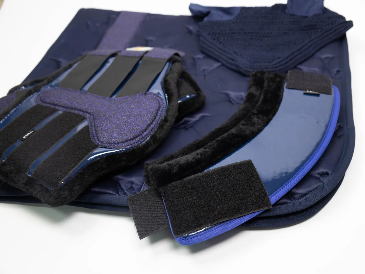 Комплект универсальный Desmond