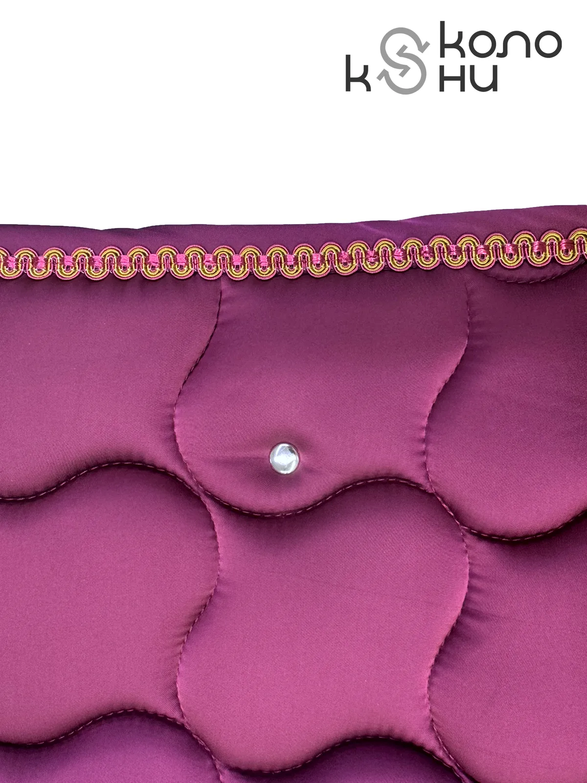 Вальтрап выездковый для лошади конный спорт, верховая езда ОколоКони, цвет розовый, крупная стежка