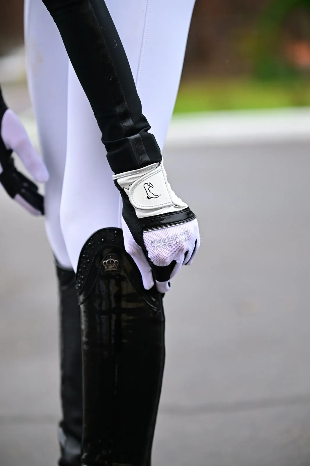 Перчатки черно-белые комбинированные (Эко-кожа и сетка), р-р 5(XXS), TwinSoul