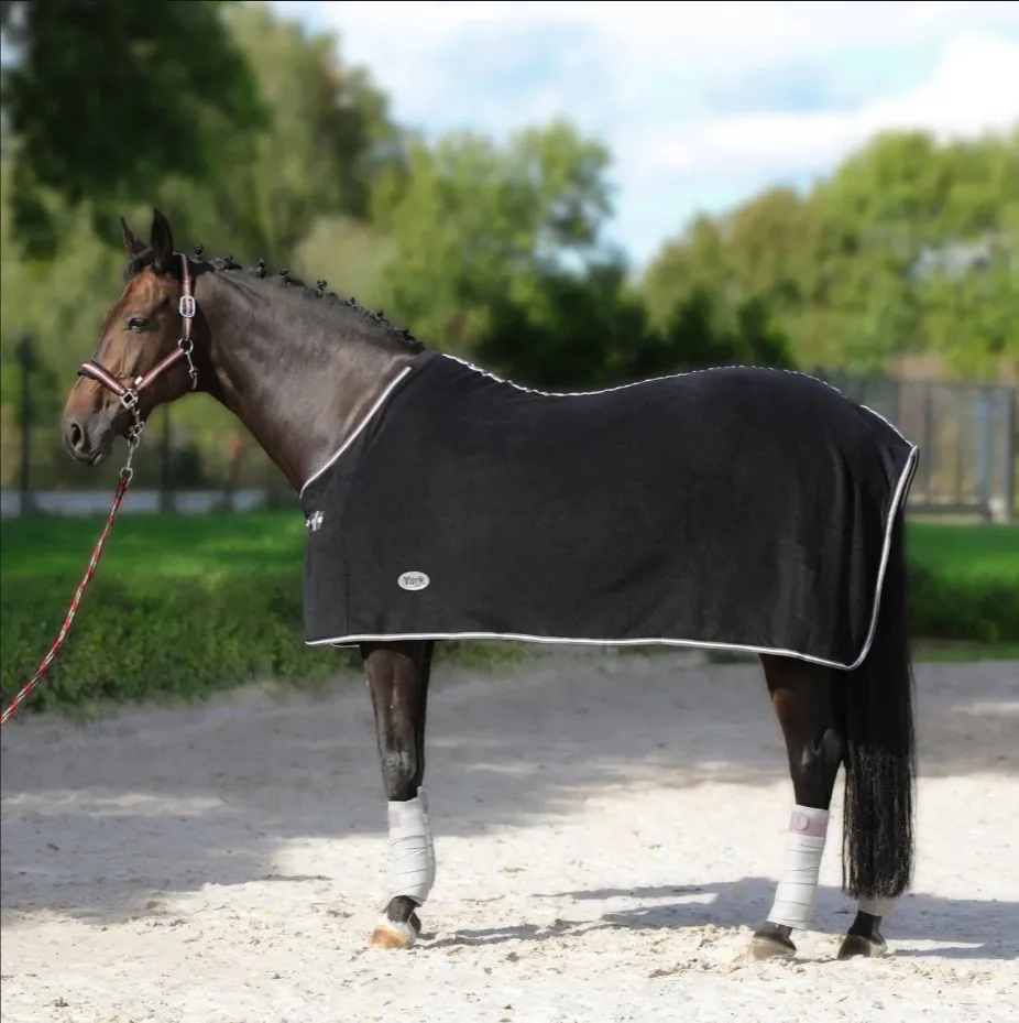 Попона York Britta флисовая без ремней черная 165 см