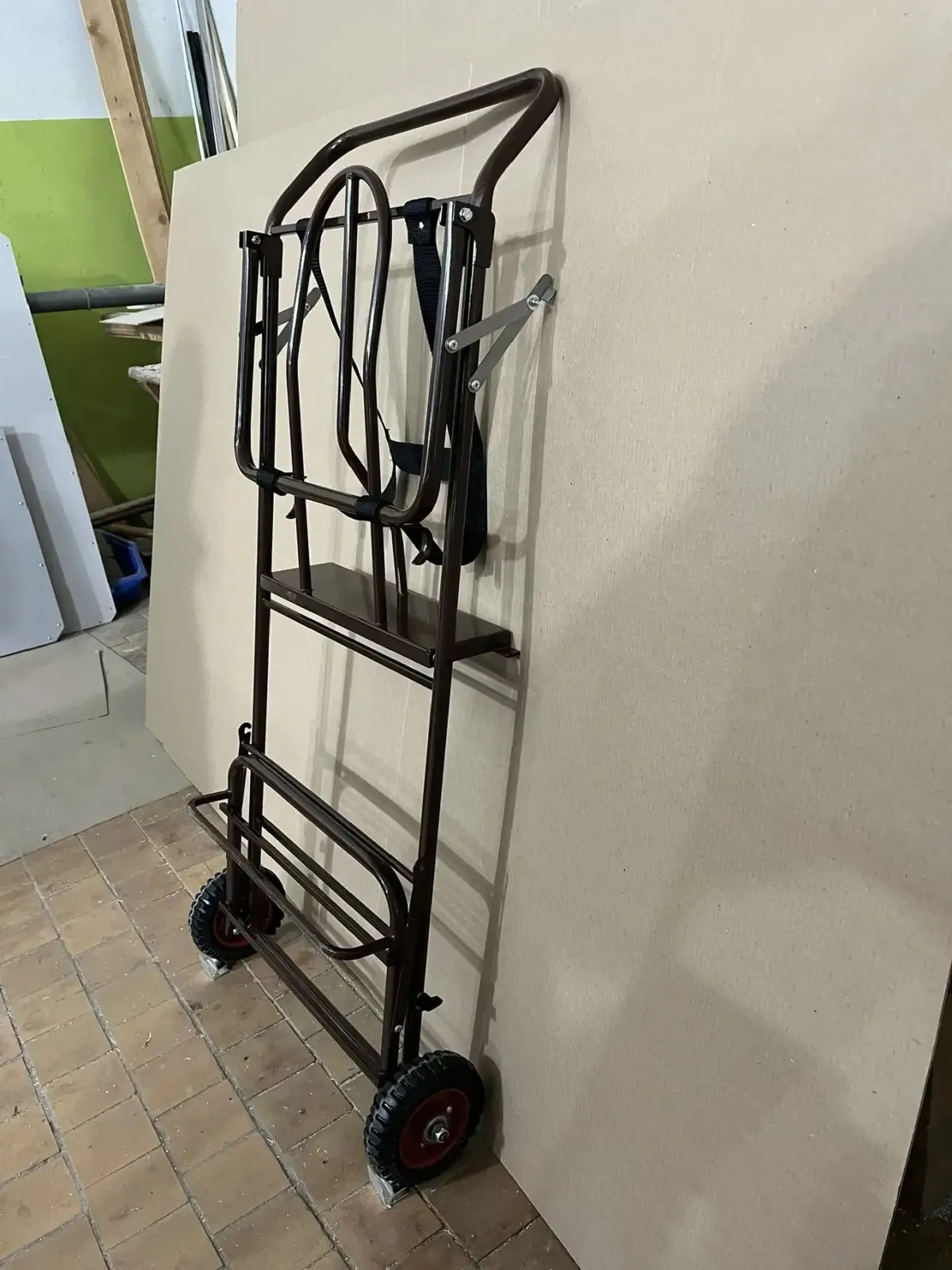 Складная тележка для амуниции