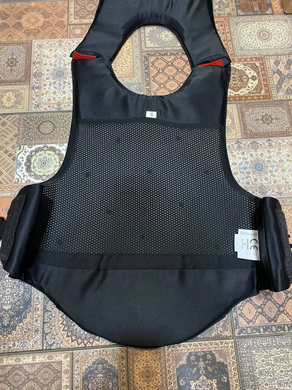 Жилет защитный размер S