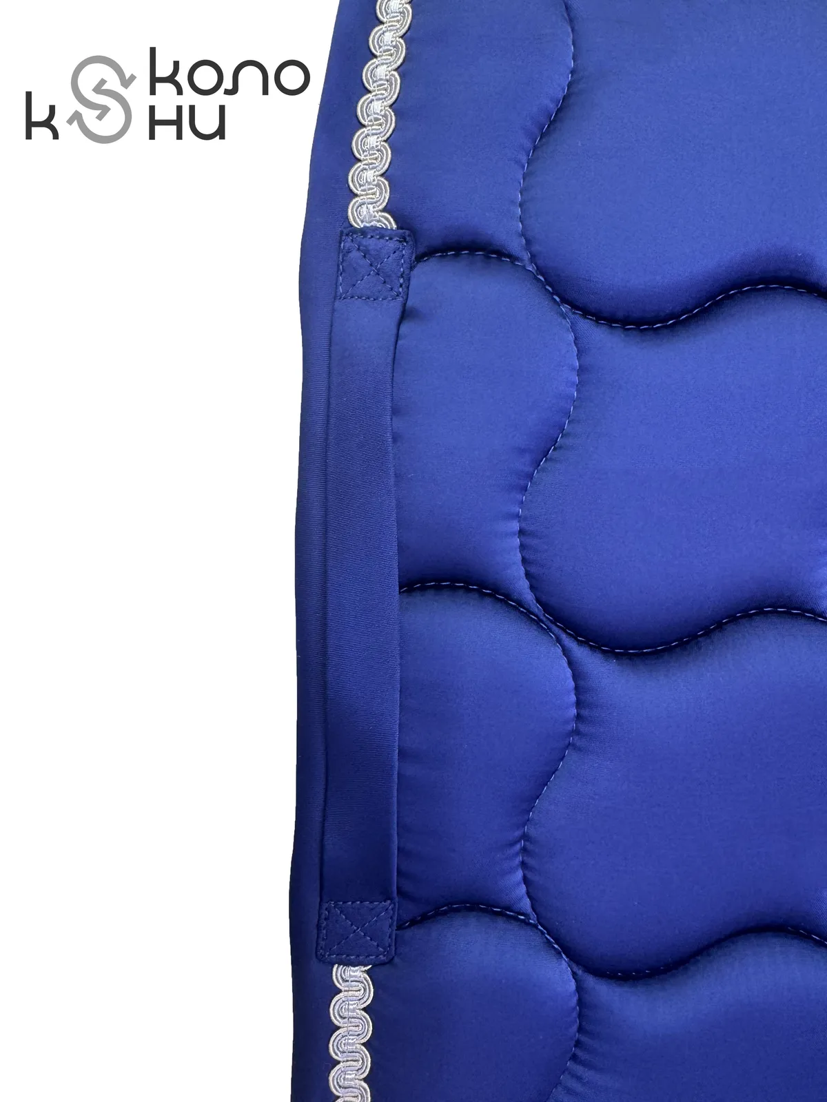 Вальтрап выездковый для лошади конный спорт, верховая езда ОколоКони, цвет синий, крупная стежка