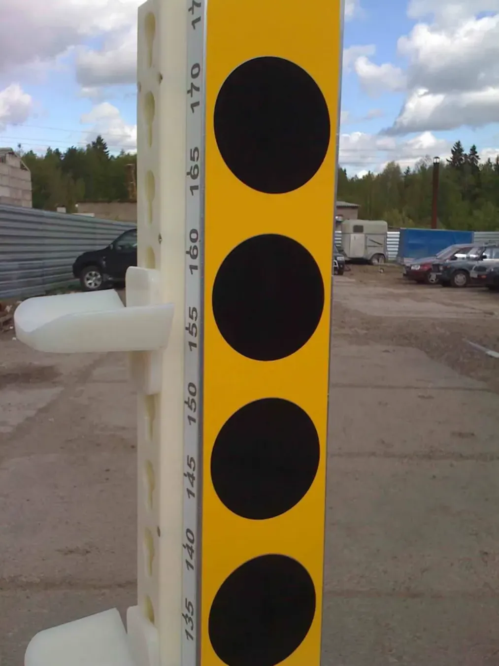 Колобашка для конкурных препятствий пластиковая 1шт.