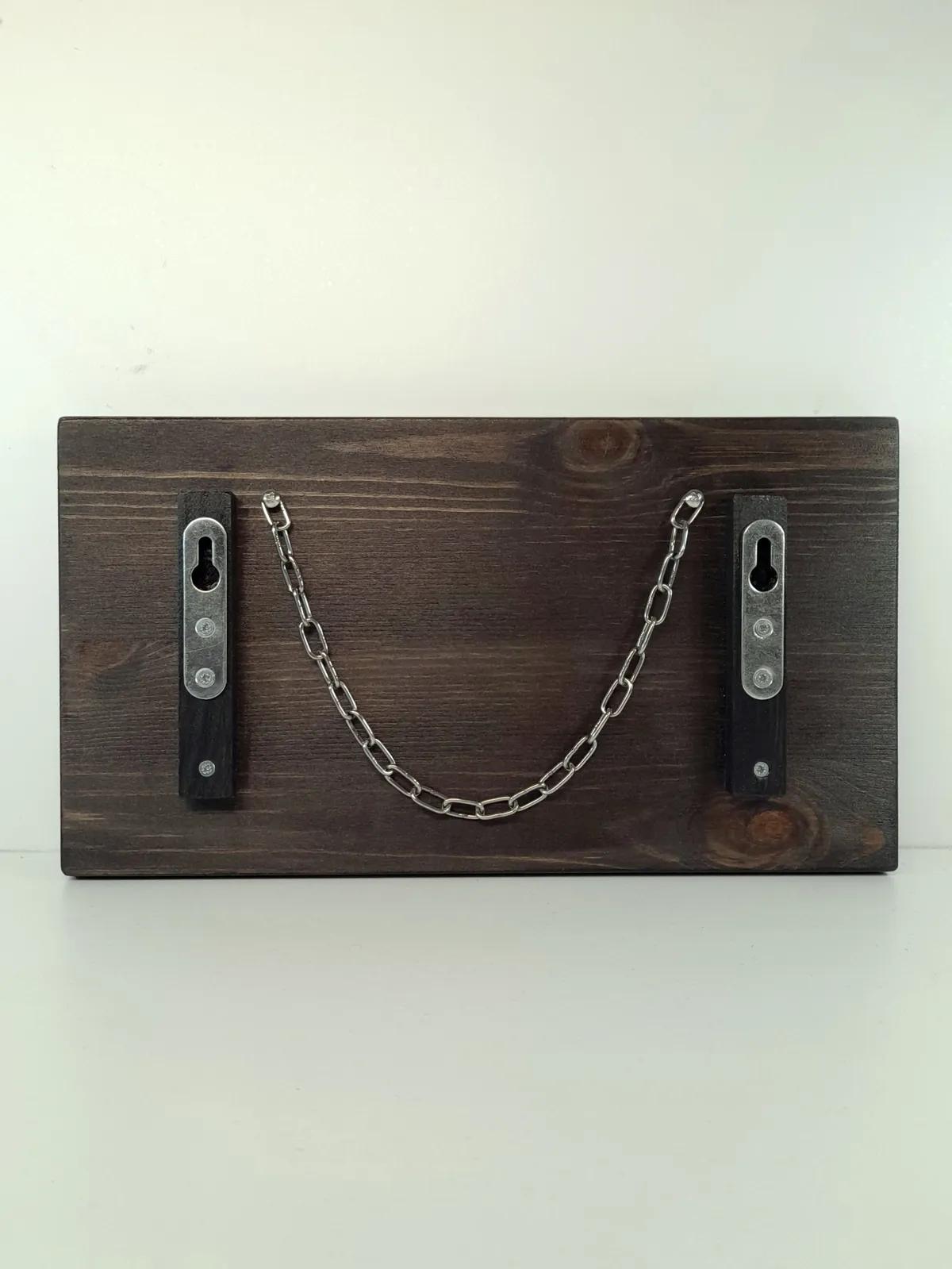 Подкова-сувенир «серебро» на черном с цепочкой. Панно на стену